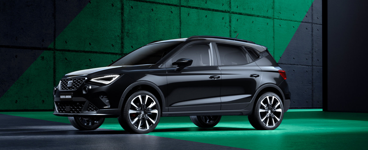 Nuova SEAT Arona Black Edition tua a € 49 al mese