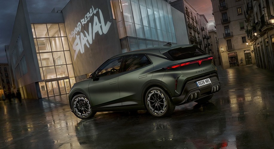 CUPRA Raval VZ Extreme Manganese Matt posteriore tre quarti Scarabel