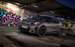 CUPRA Raval Launch Edition Plus 2026 — elettrica urbana 211 CV con Matrix LED, Scarabel Padova
