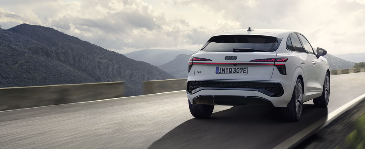 Nuova Audi Q3 Sportback e-hybrid